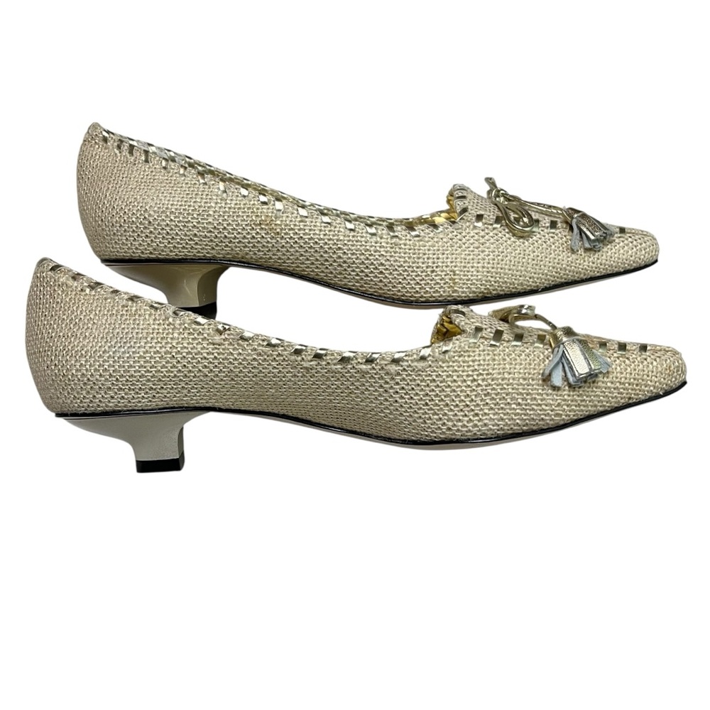 Vintage Laura Ashley Kitten Heel Pumps Gold Woven Fabric with Tassel Bow Size 6 - Picture 4 of 8